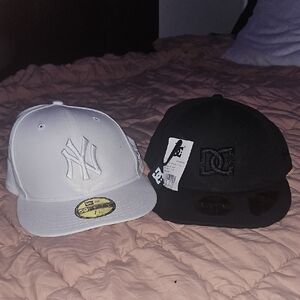DC Black Cap and White NY Cap Set